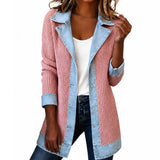 Manteau élégant en maille côtelée avec détails en jean